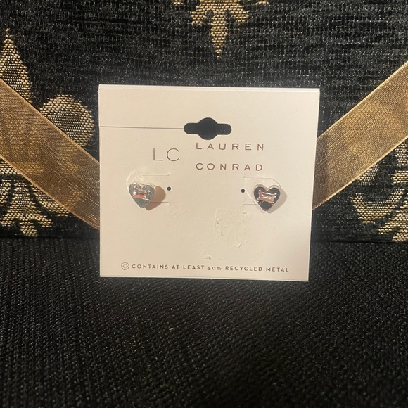 Lauren Conrad silver and pink heart earrings - Picture 2 of 3
